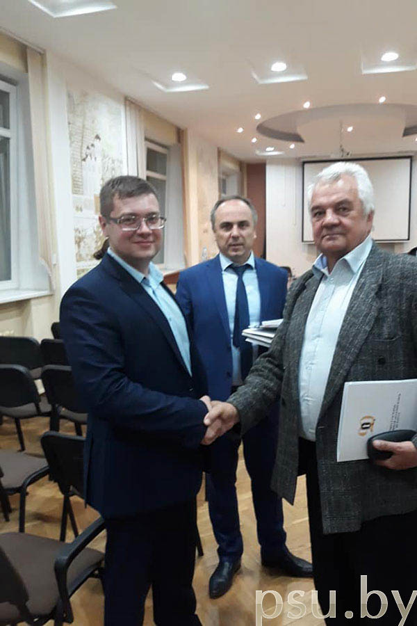 Віктар Уладзіміравіч Чараўко на абароне дысертацыі Віктар Уладзіміравіч Чараўко на абароне дысертацыі
