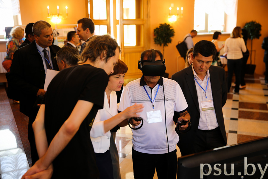 Demonstration of VR developments Demonstration of VR developments