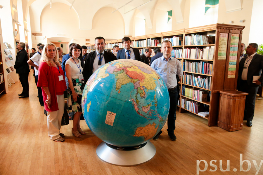 In the scientific library In the scientific library