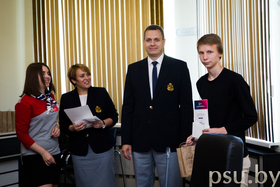 Антон Иванов, 18-ИТ-3 Антон Иванов