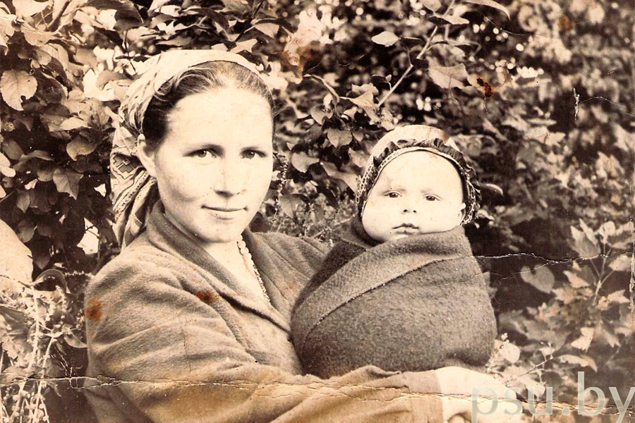 Старыя фотаздымкі з сямейных архіваў Фотаздымкі з сямейных архіваў