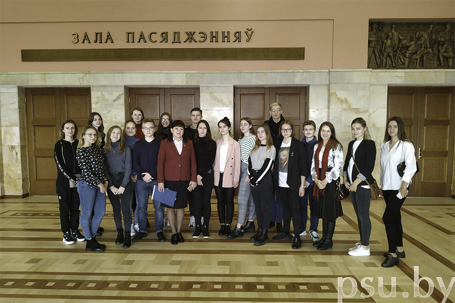 Студенты 1-2 курсов юрфака Полоцкого госуниверситета Студенты юрфака ПГУ