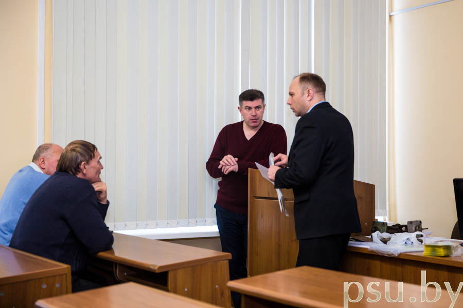 Представители ООО «ФОДИС» и Сергей Васильевич Бословяк Представители ООО «ФОДИС» и С.В. Бословяк