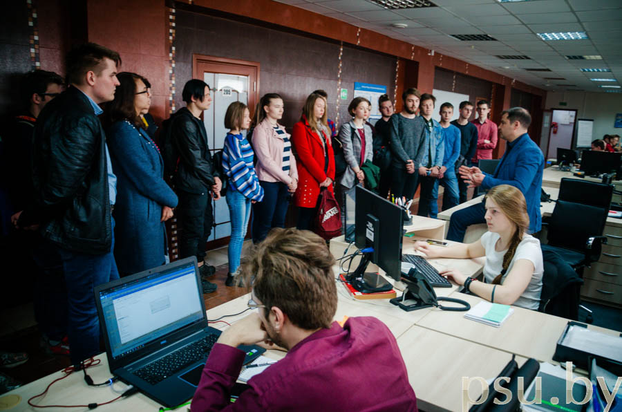 Сотрудники Call-центра Сотрудники Call-центра