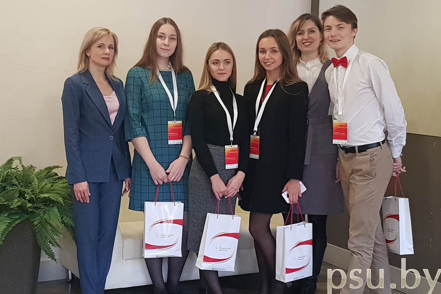 Наталья Александровна Бесецкая, Елена Сергеевна Степанова и команда юридического факультета Н.А. Бесецкая, Е.С. Степанова и команда ЮФ