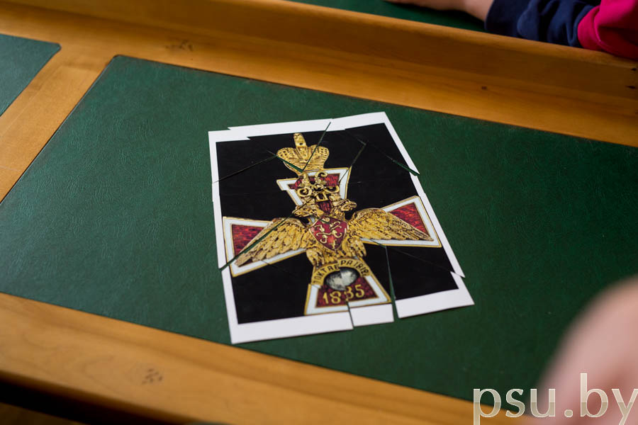Знак об окончании Полоцкого кадетского корпуса Знак об окончании