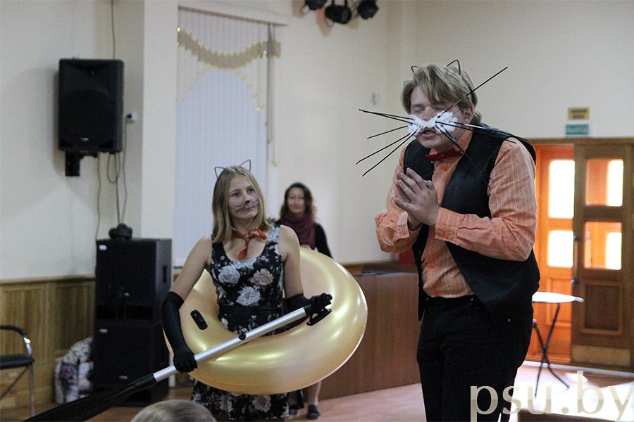 Коцік і мышка Коцік і мышка