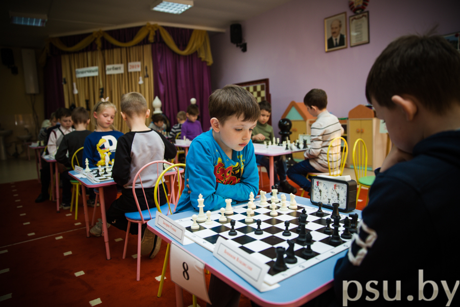 Напряженная игра Напряженная игра