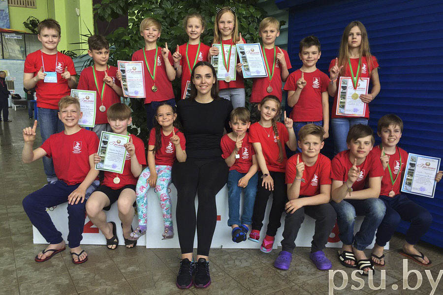 Анна Генова с учениками Анна Генова с учениками