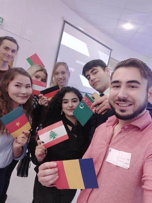 Студенты по обмену из разных стран