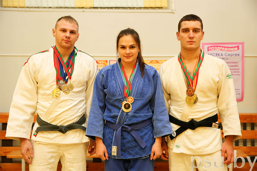 Чемпионы и призеры Чемпионы и призеры