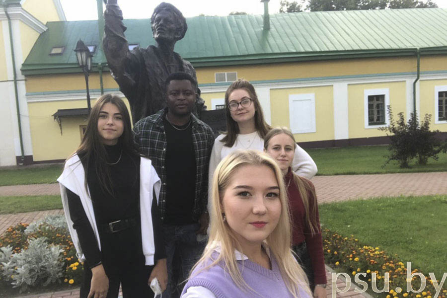 Скульптура профессора Полоцкой академии Скульптура профессора