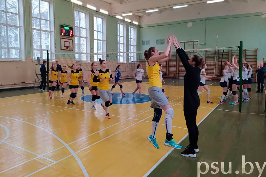 Борьба за призовые места Борьба за призовые места