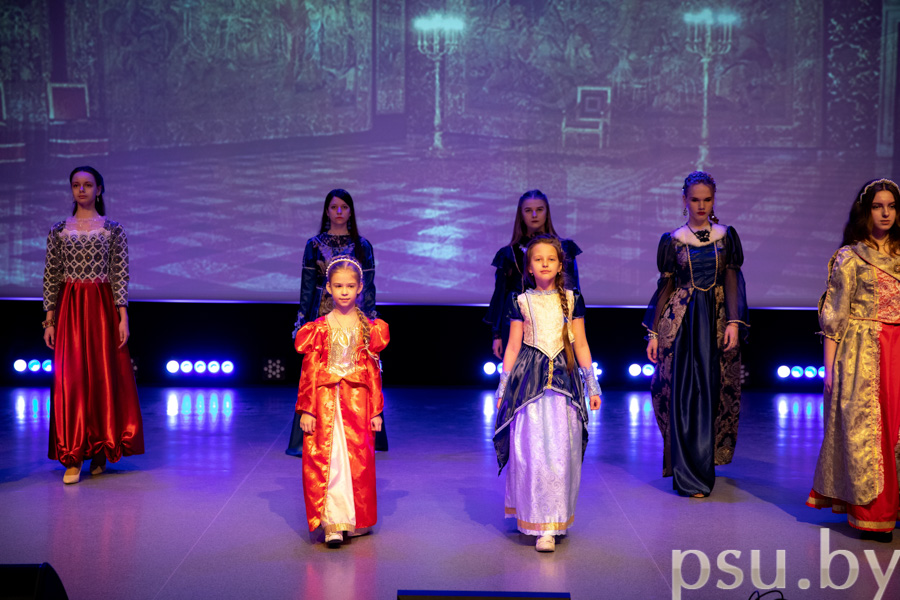 Театр моды «Фэст» ДДМ г. Новополоцка Театр моды «Фэст»