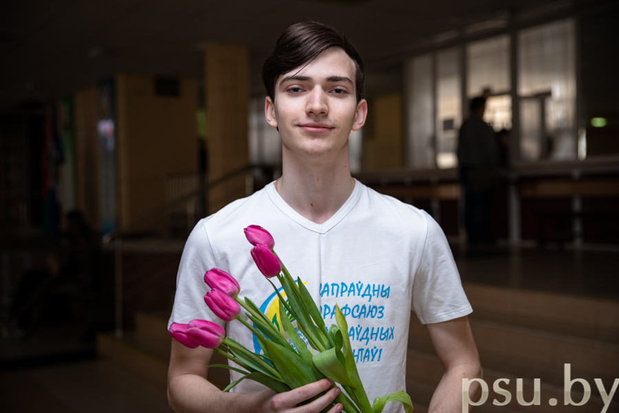 Поздравление девушек Поздравление девушек